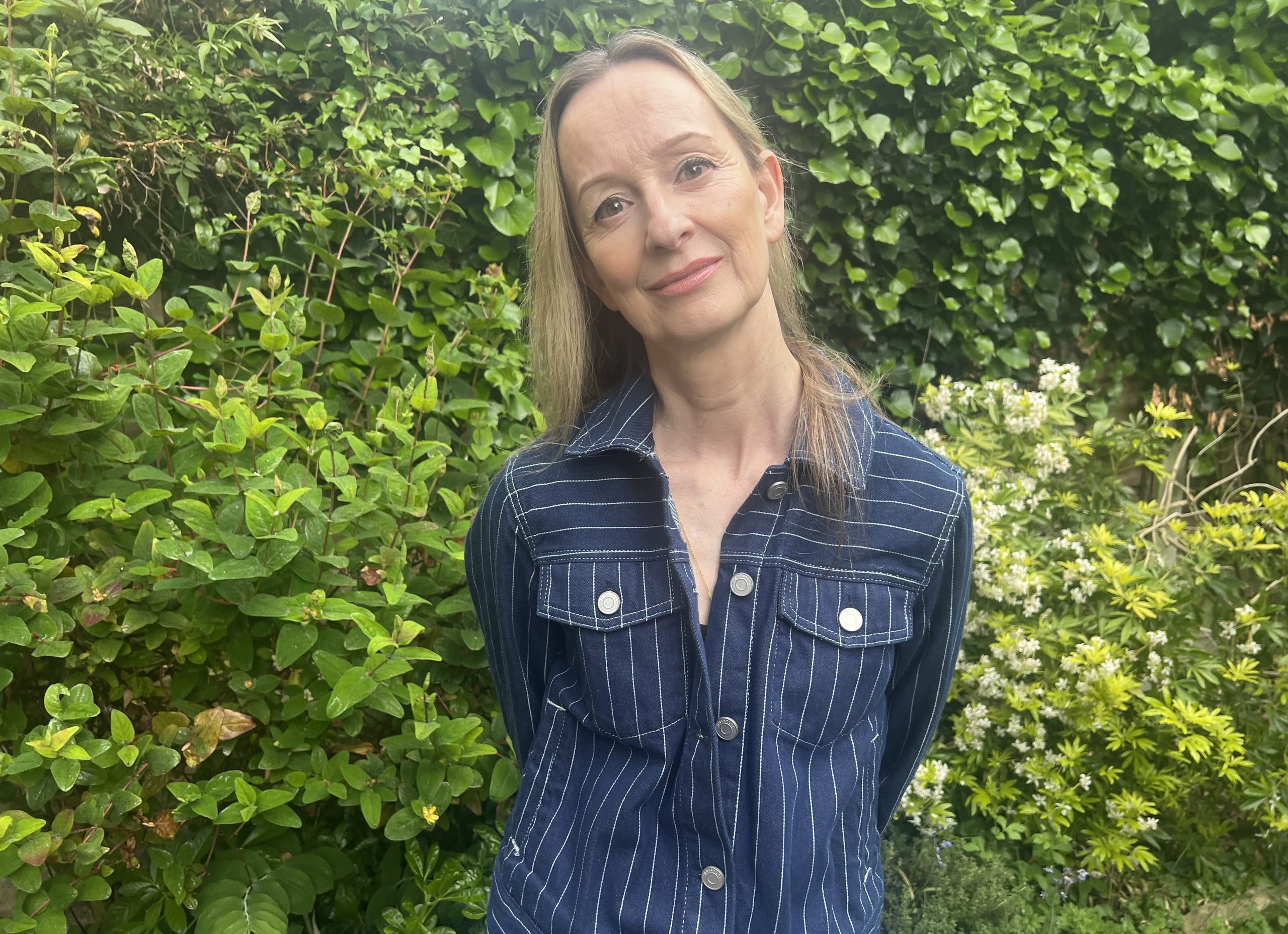 Six poems from ‘Scavenger’ by Lisa Kelly